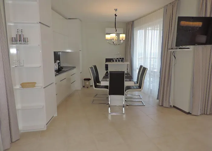 Paradise Deluxe Apartment