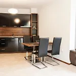 Paradise Deluxe Apartment