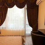 Paradise Deluxe Πριμόρσκο