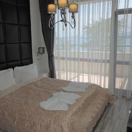 Paradise Deluxe Apartament