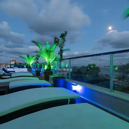 Paradise Deluxe
