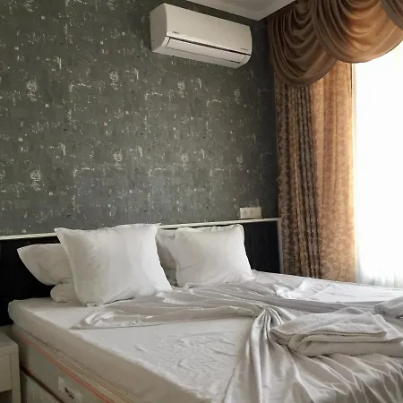 Paradise Deluxe Apartment *