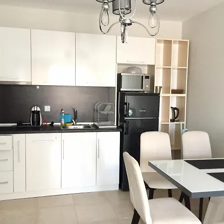 Paradise Deluxe Apartment Primorsko