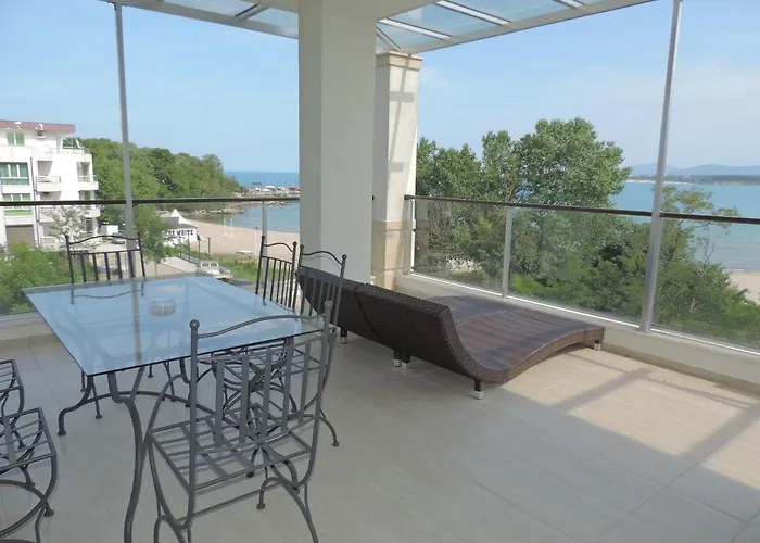 Paradise Deluxe * Primorszko