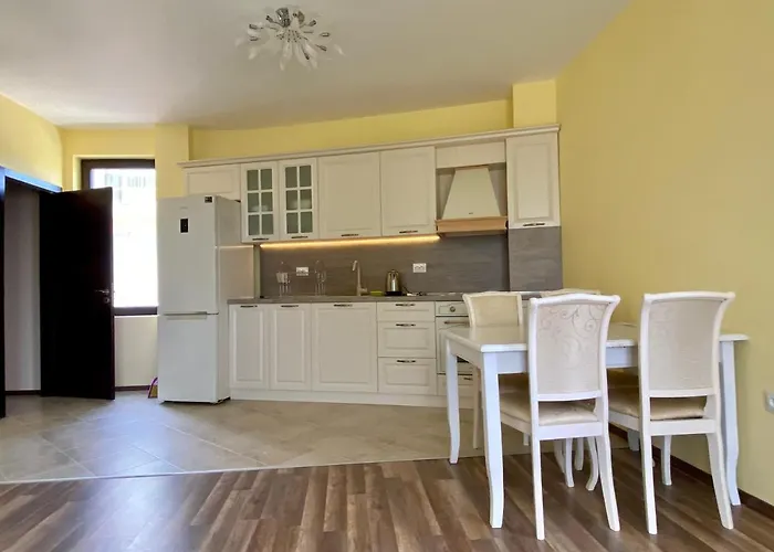 Paradise Deluxe * Primorszko