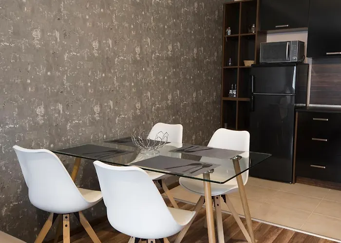 Paradise Deluxe Apartman Primorszko