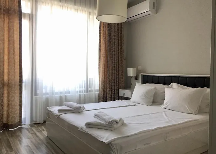 Paradise Deluxe * Primorszko